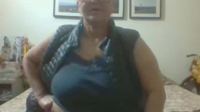 porcellina970 — Cam4 stream photo (May 2026)