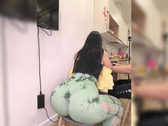 KissMyAss — 在 bongacams 直播的网络摄像头模特