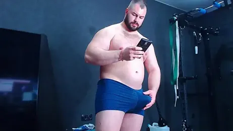 muscularjohnforuX — 在 stripchat 直播的网络摄像头模特