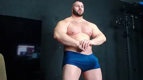 muscularjohnforuX — 在 stripchat 直播的网络摄像头模特