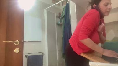 martinabigst — 在 cam4 直播的网络摄像头模特