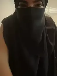 Hijabi_HotGirls — Stripchat stream photo (Jun 2025)