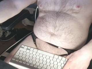 faze040 — Camsoda stream photo (Mar 2026)