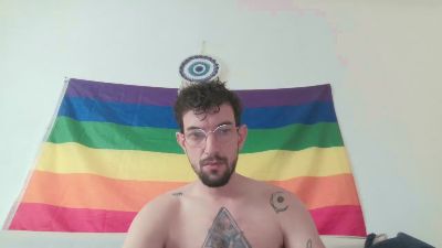 morb32 — Cam4 stream photo (Dec 2025)