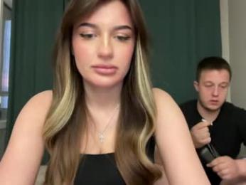 _moonberry_ — Chaturbate stream photo (May 2026)