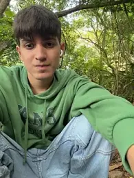 Naim_TheKing — 在 stripchat 直播的网络摄像头模特