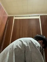 liuhang — 在 stripchat 直播的网络摄像头模特