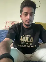 Seenu2199 — Stripchat stream photo (Apr 2026)