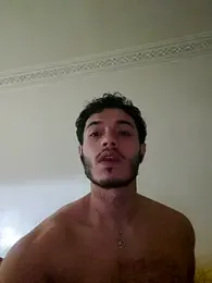 Thewildaliii0 — 在 stripchat 直播的网络摄像头模特