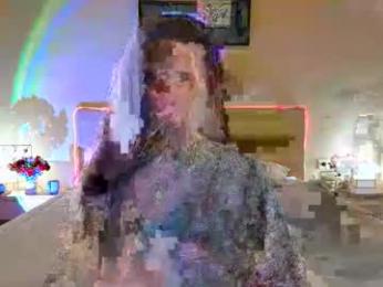 heidiluceous — Chaturbate stream photo (May 2026)