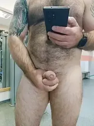 Crek666 — 在 stripchat 直播的网络摄像头模特