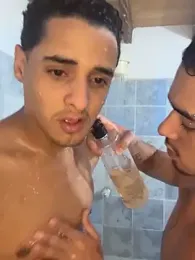 Cuteathleticboys — 在 stripchat 直播的网络摄像头模特