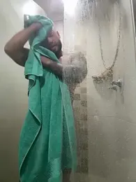 dereckgreen — Stripchat stream photo (Mar 2026)