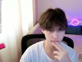 _milway_ — 在 chaturbate 直播的网络摄像头模特