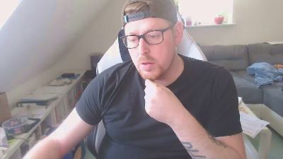 benzinimblut — Cam4 stream photo (Mar 2026)