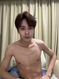 SM_004 — 在 stripchat 直播的网络摄像头模特