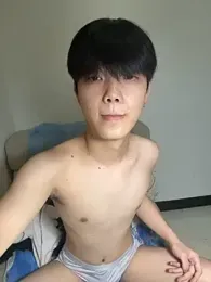 NN-love — 在 stripchat 直播的网络摄像头模特