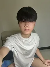 NN-love — 在 stripchat 直播的网络摄像头模特