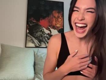 therealmayahill — 在 chaturbate 直播的网络摄像头模特