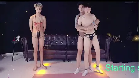 XGNH-168 — 在 stripchat 直播的网络摄像头模特