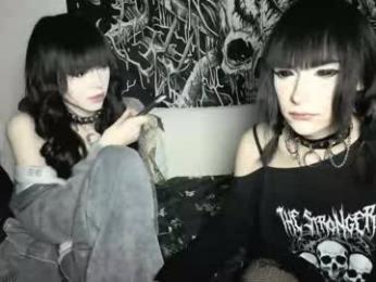 arina_rose — Chaturbate stream photo (Mar 2026)