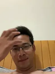 HHAA1992 — 在 stripchat 直播的网络摄像头模特