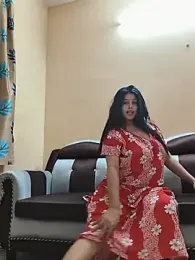 Cute-Simmi69 — 在 stripchat 直播的网络摄像头模特