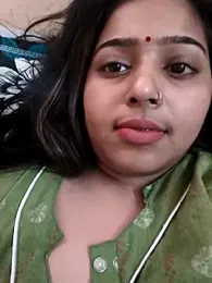 Cute-Simmi69 — 在 stripchat 直播的网络摄像头模特