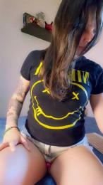 Roxannepiggy — 在 cam4 直播的网络摄像头模特