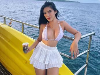 AvaFamurri — Livejasmin stream photo (Mar 2026)