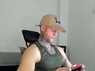 James Leeandros — Flirt4free stream photo (Jul 2026)