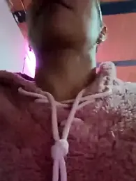 Leslly_ — Stripchat stream photo (Apr 2026)