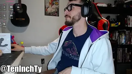 teninchty — Stripchat stream photo (Mar 2026)