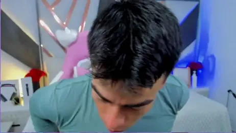 Alejandro_karter18 — Stripchat stream photo (Mar 2026)