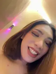 SideChick_Bunny — 在 stripchat 直播的网络摄像头模特