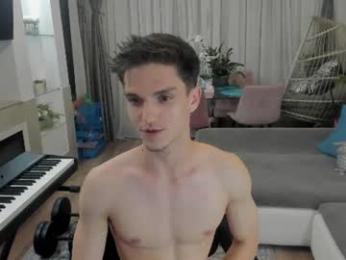 johnnyk8 — Chaturbate stream photo (Aug 2026)