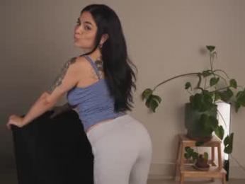 doubedeesarai — 在 chaturbate 直播的网络摄像头模特