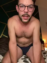 Lulu_moustache — Stripchat stream photo (Jun 2026)