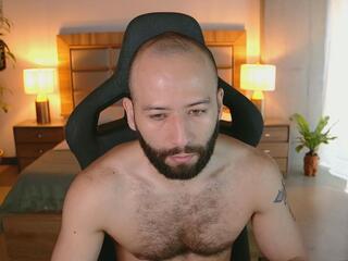 Justin Hilton — 在 flirt4free 直播的网络摄像头模特
