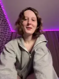 pure_sin — 在 stripchat 直播的网络摄像头模特