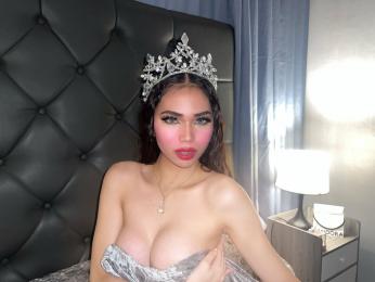 YlianaGivenchy — Livejasmin stream photo (Oct 2025)