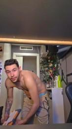 morborojo1 — 在 cam4 直播的网络摄像头模特