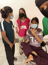 hot_janvi_ — 在 stripchat 直播的网络摄像头模特