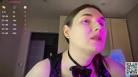 Maria_Bowie — 在 stripchat 直播的网络摄像头模特