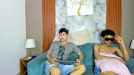 VERY_HOT_GUYS — 在 stripchat 直播的网络摄像头模特