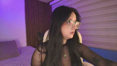 AnnyBonne — Cam4 stream photo (Apr 2026)