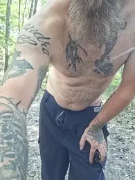 UnderpaidBCW_90 — Stripchat stream photo (Aug 2026)