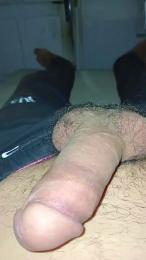 zebixxxbez — Cam4 stream photo (Aug 2025)