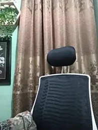 nil-pore-06-L — 在 stripchat 直播的网络摄像头模特