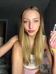 Lessie_Tammy — Stripchat stream photo (Sep 2025)